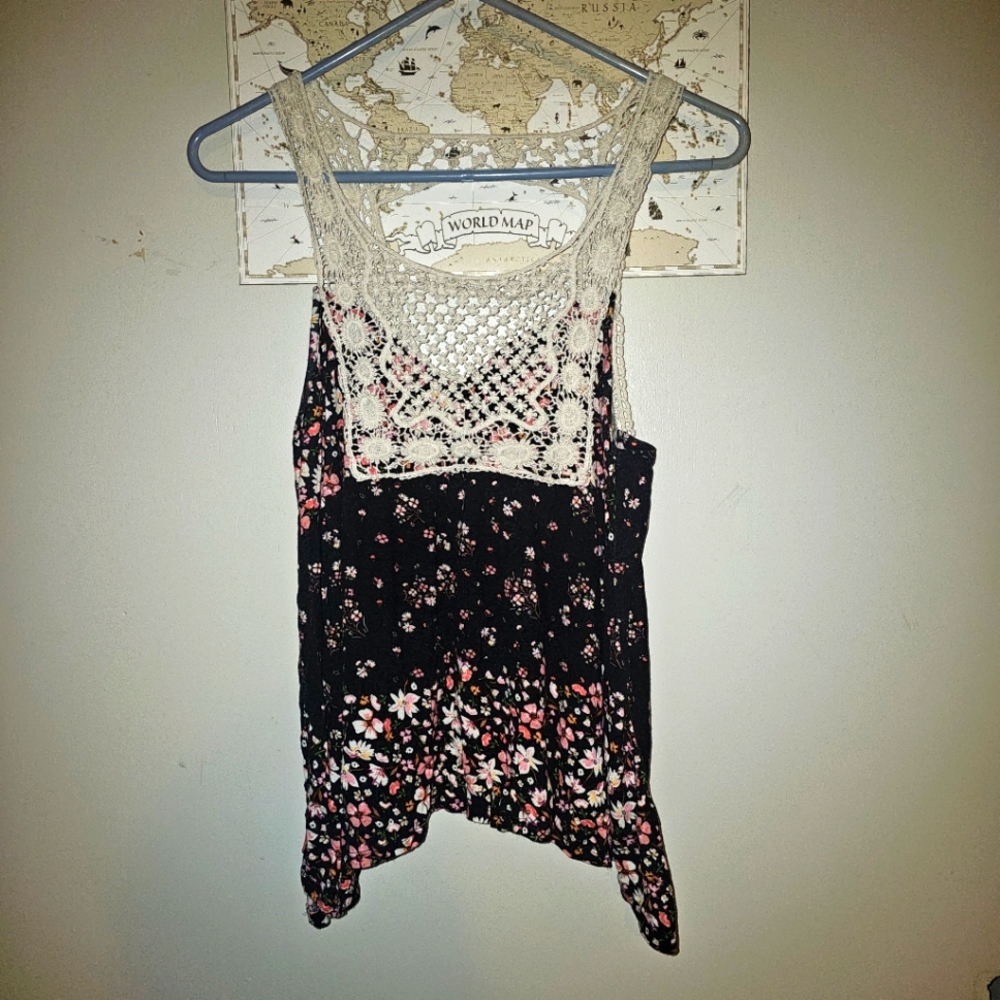 Lace and floral Top